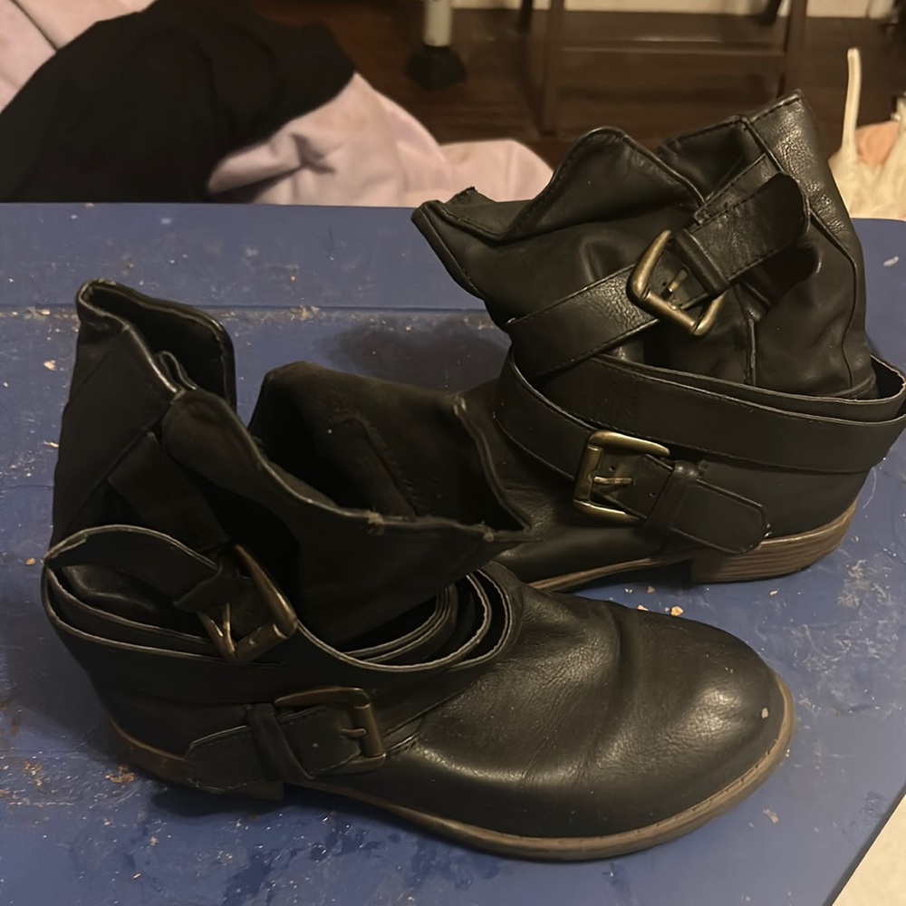 Black boots